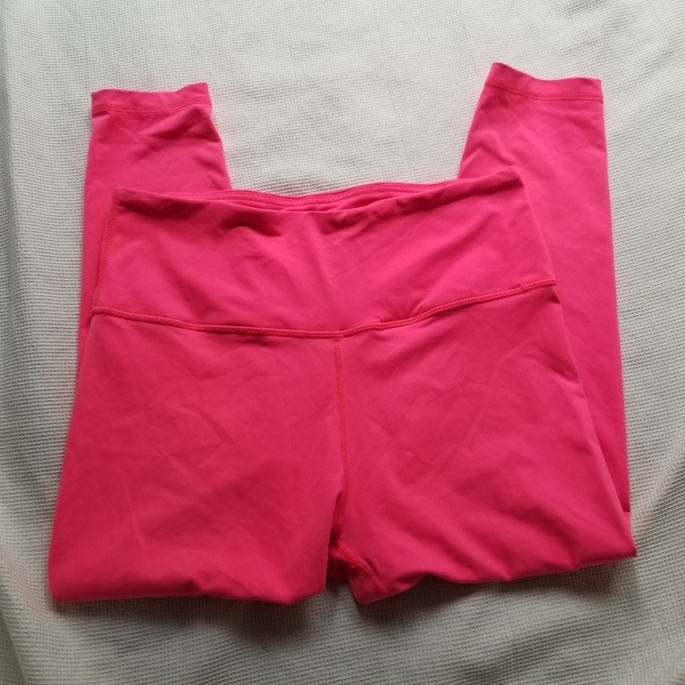 90 Degree Capri Tights B1